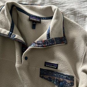 XL Tan Synchilla Patagonia